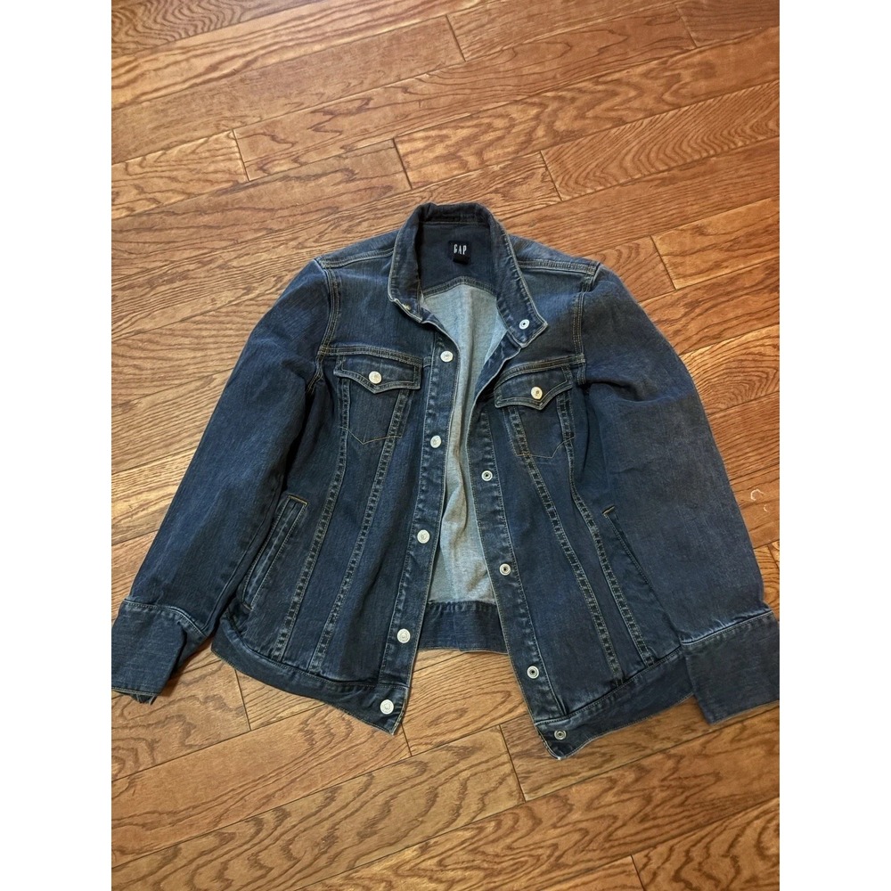 Gap Maternity Jean Jacket Iconic Cute Button Up Front‎ Size Medium